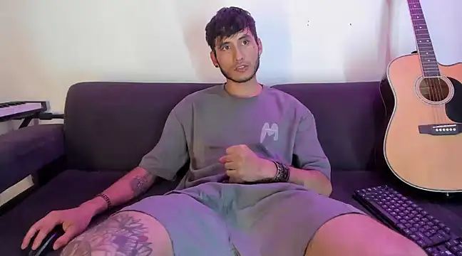 Henrikk senn online show from December 14, 9:07 am