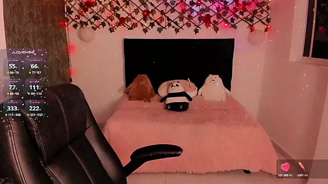 Lilith Miller21 online show from September 21, 7:26 pm