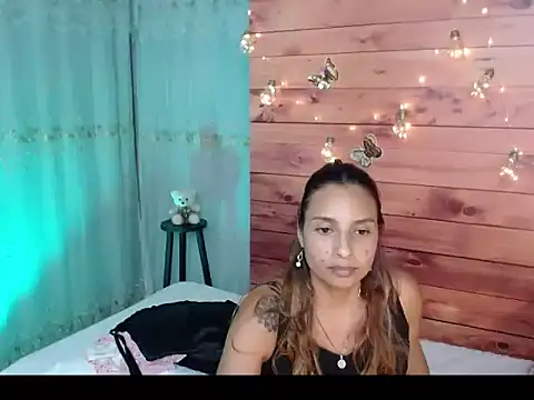 mykaelahoney online show from March 20, 4:39 am