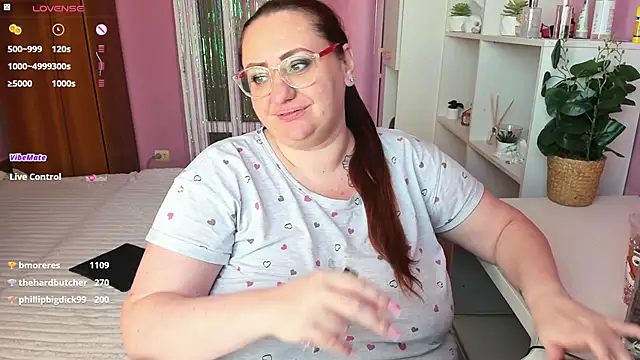 lovely adelle online show from March 7, 12:23 pm