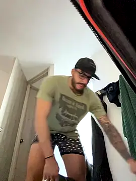 thomas gun online show from November 1, 6:04 am