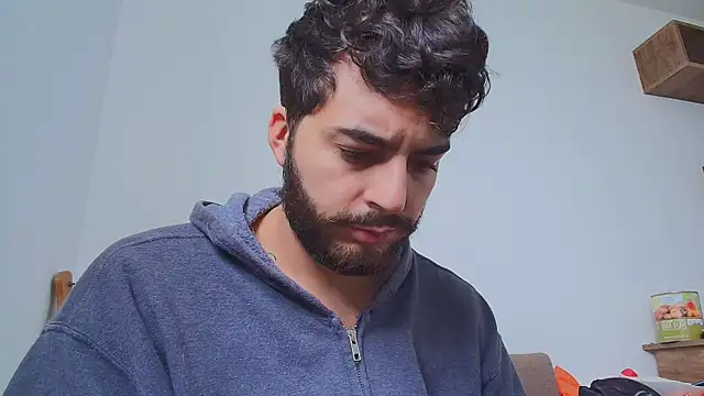 thomas gun online show from February 19, 4:47 pm