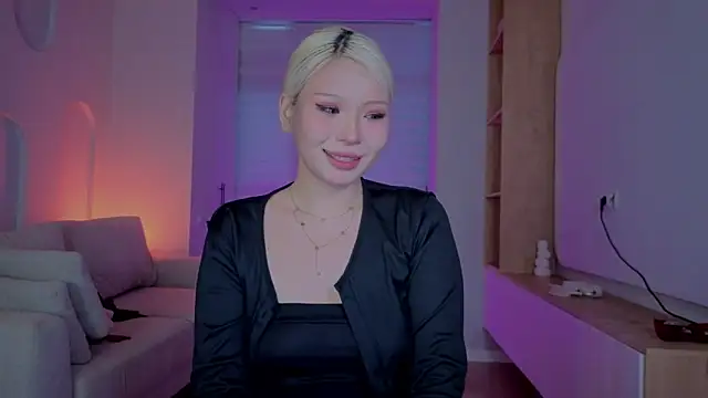 RileyMee online show from September 27, 12:21 pm