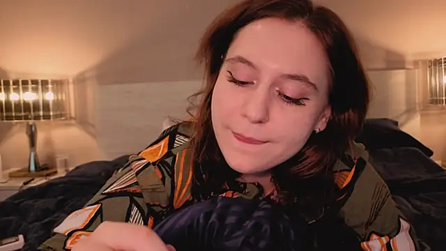 Diana Flower online show from November 2, 2:47 am