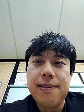 whitebriefboy online show from October 8, 3:31 pm