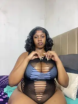 Candy Love 18 online show from July 12, 4:53 pm