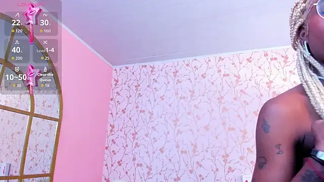 amber-hill online show from September 22, 8:00 pm