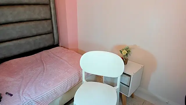 Snapshot of Maria__maria chatting on March 14, 1:05 am Maria  maria online show from March 14, 1:05 am