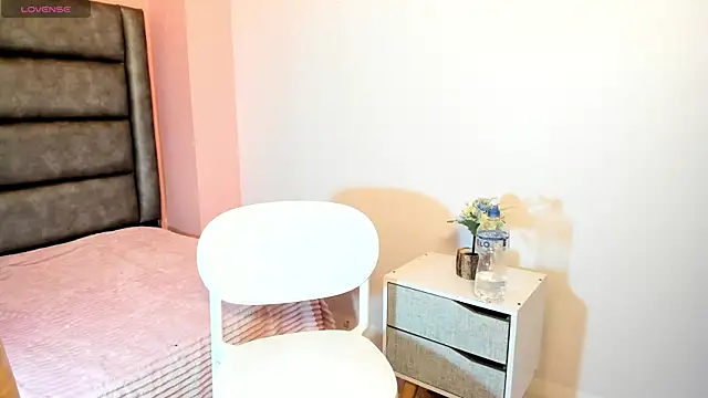 Snapshot of Maria__maria chatting on March 19, 12:26 am Maria  maria online show from March 19, 12:26 am