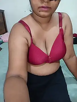 Snapshot of Reesha_99 chatting on July 30, 1:10 pm Reesha 99 online show from July 30, 1:10 pm