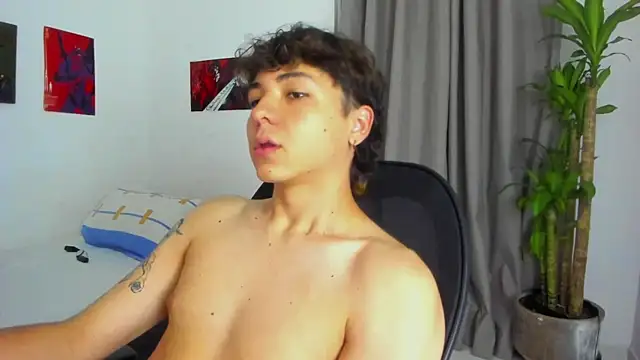 Joe23   online show from December 5, 8:12 am