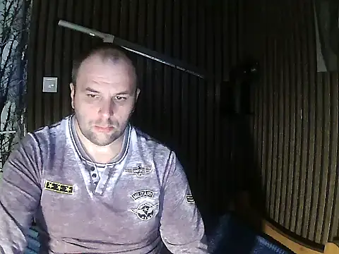 Snapshot of kelorak2000 chatting on February 5, 12:53 am kelorak2000 online show from February 5, 12:53 am