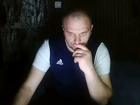 Snapshot of kelorak2000 chatting on March 12, 6:11 pm kelorak2000 online show from March 12, 6:11 pm