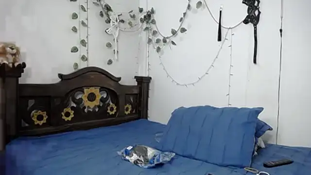 DominaLeona online show from July 1, 8:52 pm