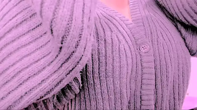 Snapshot of valeriasexxx chatting on October 27, 9:57 am valeriasexxx online show from October 27, 9:57 am