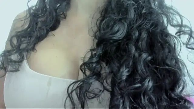 valeriasexxx online show from January 19, 12:25 am