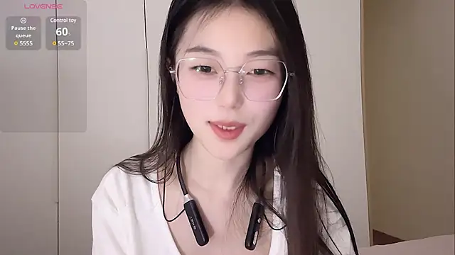 Sweet-Angel999 online show from March 18, 5:31 pm