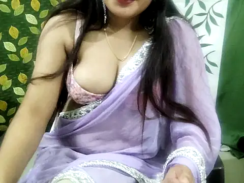Aarvi Arora online show from February 15, 11:50 am