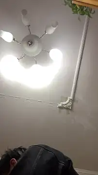 Snapshot of shuai321 chatting on January 14, 12:35 pm shuai321 online show from January 14, 12:35 pm