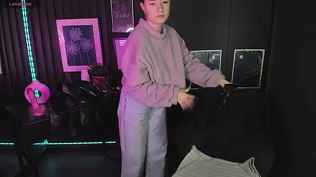 Lily Moonlight online show from December 21, 7:03 am