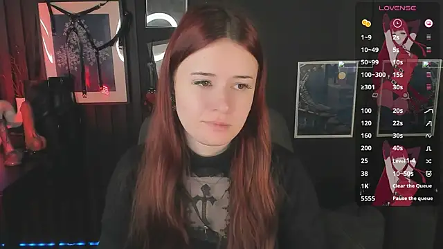 Lily Moonlight online show from June 19, 7:34 am