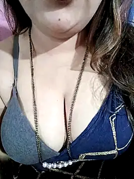 Beautyy38 online show from December 20, 3:13 am