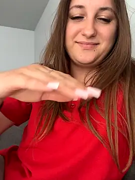 Strawberryyyyik online show from September 16, 11:00 am