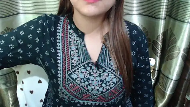 queen angelina online show from March 12, 1:12 am