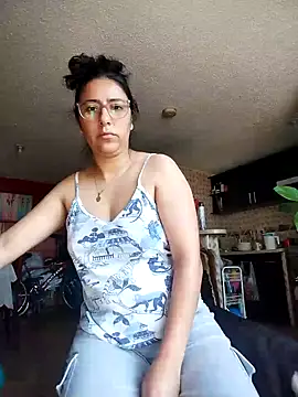 Im Alma  online show from February 10, 2:21 pm