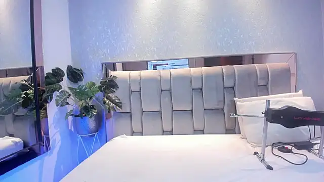 RoseTaylor   online show from November 6, 5:08 am