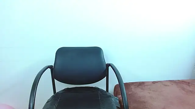 Snapshot of JessicaRabbit04 chatting on February 7, 11:55 pm JessicaRabbit04 online show from February 7, 11:55 pm