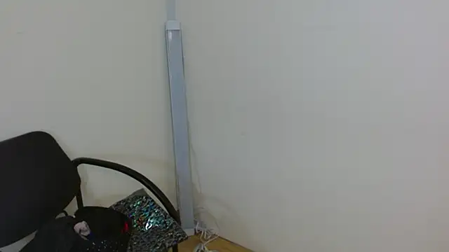 Snapshot of JessicaRabbit04 chatting on September 27, 3:44 am JessicaRabbit04 online show from September 27, 3:44 am