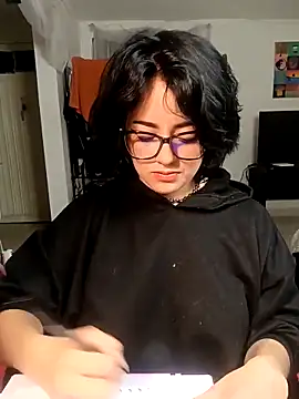 Lin-cute online show from March 12, 8:51 am