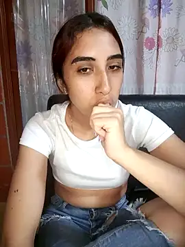 ifeelverywet andhot online show from January 30, 7:15 pm