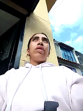 ifeelverywet andhot online show from February 7, 1:01 pm