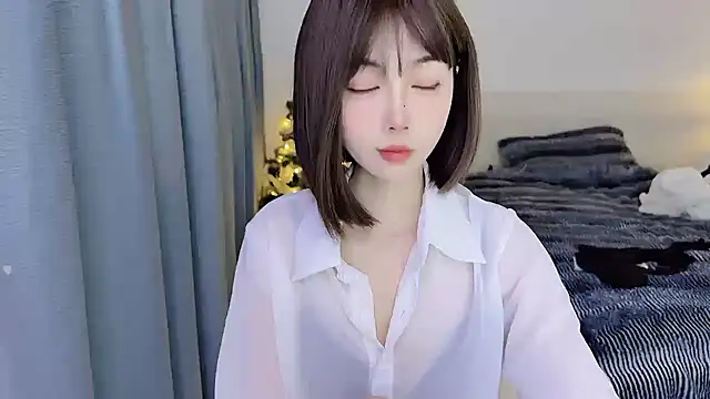 Fish   online show from March 3, 1:31 pm