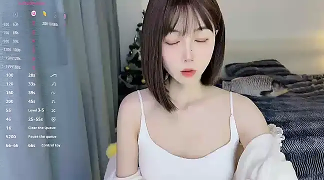 Fish   online show from March 9, 2:43 pm
