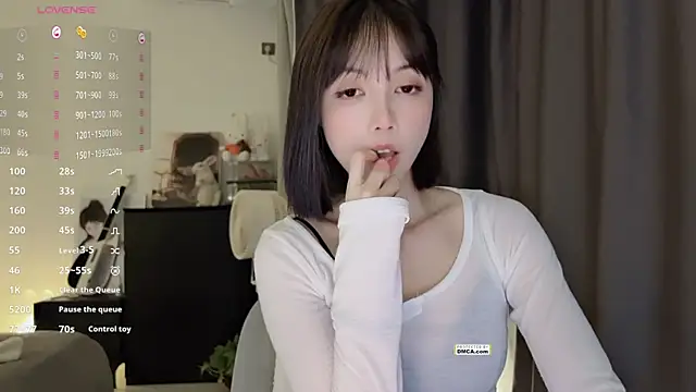 Fish   online show from September 19, 3:02 pm