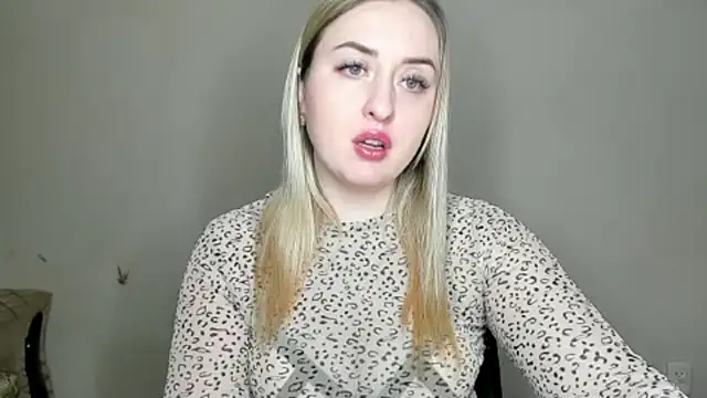 Snapshot of KennaJamess8 chatting on March 1, 7:15 pm KennaJamess8 online show from March 1, 7:15 pm