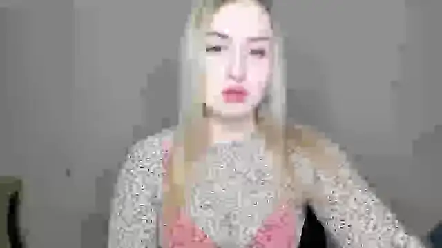 Snapshot of KennaJamess8 chatting on March 6, 4:07 pm KennaJamess8 online show from March 6, 4:07 pm