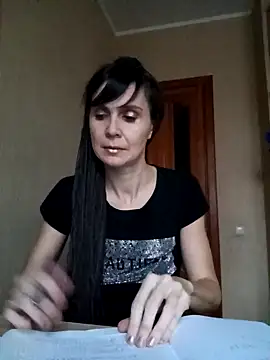 Francenia lolis online show from December 6, 7:21 am