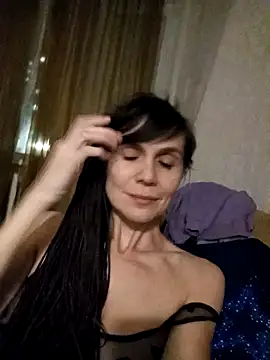 Francenia lolis online show from January 16, 6:06 pm