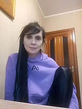 Francenia lolis online show from November 18, 6:51 am