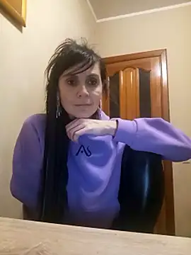 Snapshot of Francenia_lolis chatting on February 26, 7:46 pm Francenia lolis online show from February 26, 7:46 pm