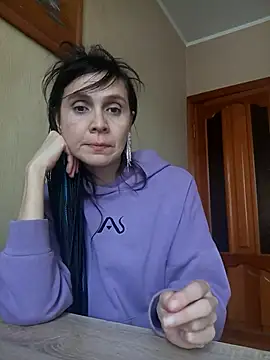 Snapshot of Francenia_lolis chatting on February 28, 8:26 am Francenia lolis online show from February 28, 8:26 am
