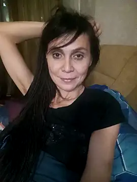 Snapshot of Francenia_lolis chatting on February 28, 8:32 pm Francenia lolis online show from February 28, 8:32 pm