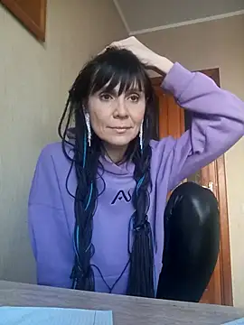 Snapshot of Francenia_lolis chatting on March 2, 7:15 am Francenia lolis online show from March 2, 7:15 am