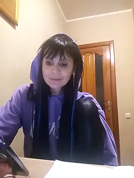 Snapshot of Francenia_lolis chatting on March 6, 8:16 pm Francenia lolis online show from March 6, 8:16 pm