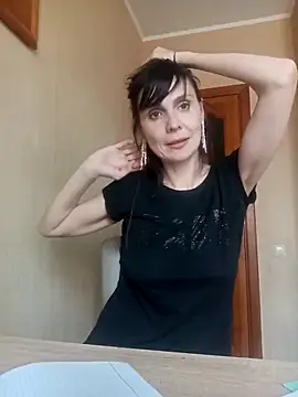Snapshot of Francenia_lolis chatting on April 13, 2:11 pm Francenia lolis online show from April 13, 2:11 pm