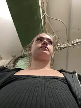 -Sexy Barbie- online show from December 13, 8:20 am